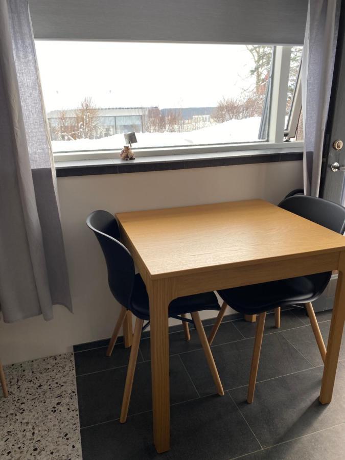 Solheimar Studio Apartment Isafjordur Екстер'єр фото